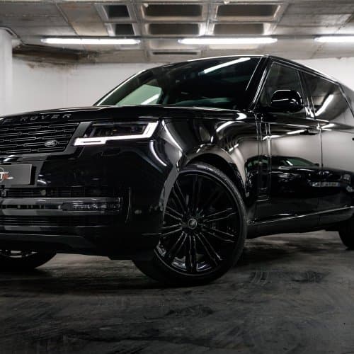 Range Rover LWB P530 Autobiography